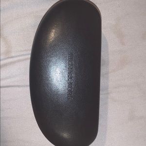 Michael kors sunglass case & dust rag